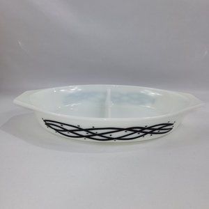 Pyrex #34 Barbed Wire 1958 Divided Baking Dish 1.5 Quart